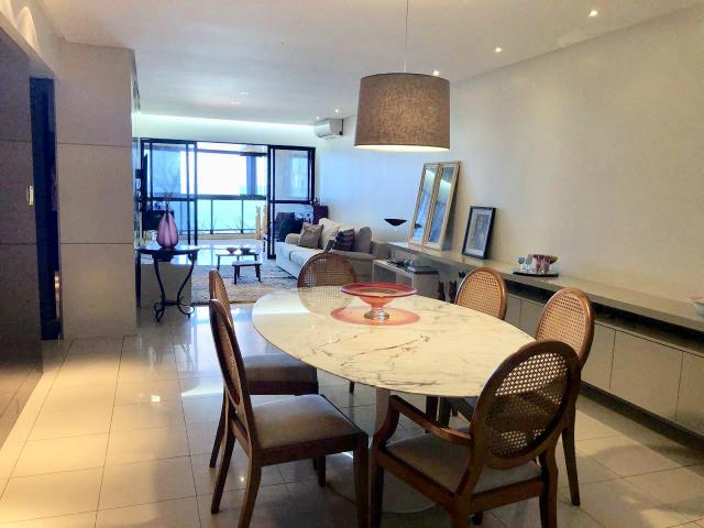 Apartamento a beira-mar de jatiuca com 3 suítes + gabinete - Foto 3