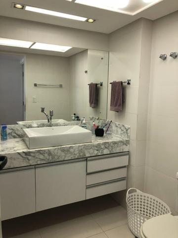 Apartamento a beira-mar de jatiuca com 3 suítes + gabinete - Foto 7