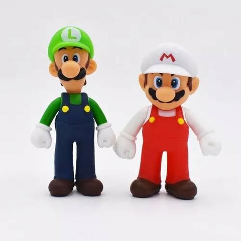 3 Bonecos Super Mario Bros Yoshi, Luigi, Mario Grandes 13cm - Foto 2