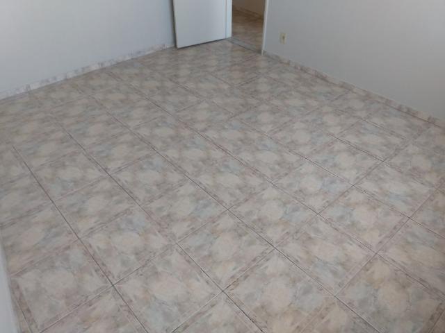 Vendo Vila da Penha apartamento 2 qts sem elevador vaga na escritura - Foto 7