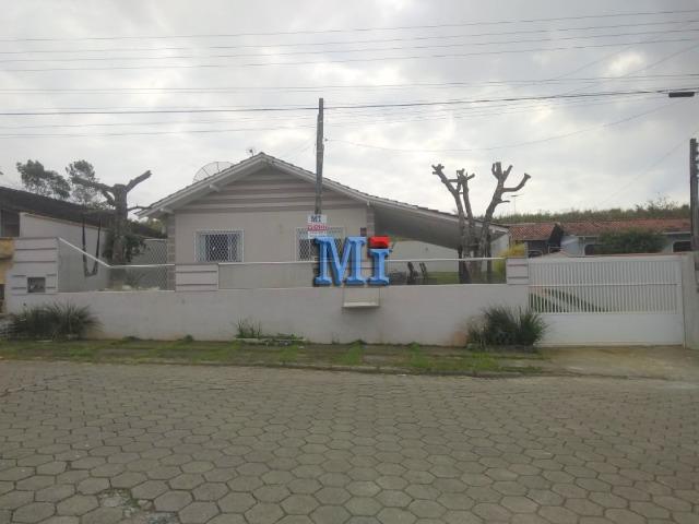 Casa com excelente localização em Barra Velha/SC. Contato: (47) 9 * - Foto 2