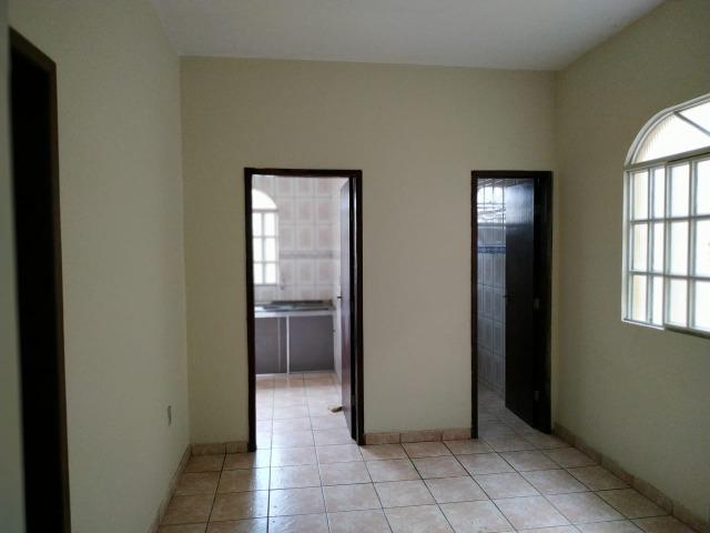 (R$175.000) Casa c/ 03 Quartos, Varanda Grande e Garagem no Bairro Santa Rita (parte alta) - Foto 7
