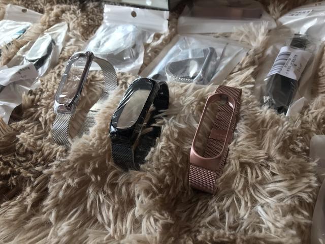 Pulseira reserva de metal pra xiaomi mi band 3 e 4 - Foto 4