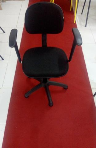 Móveis e cadeiras - Foto 4