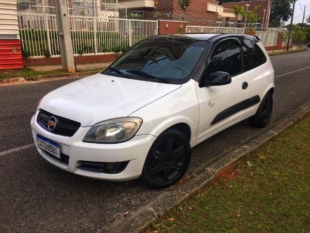 GM Celta 1.0 Spirit - Couro + Rodas de liga leve - R$ 7.900 + parcelas de R$ 332
