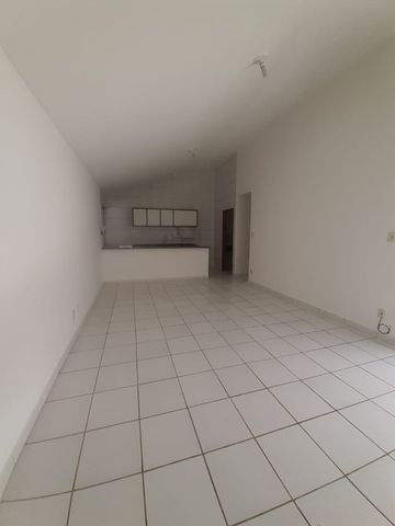 Casa na cidade das flores, bem dividida com 3 quartos, 2 banheiros, bairro sossegado - Foto 5