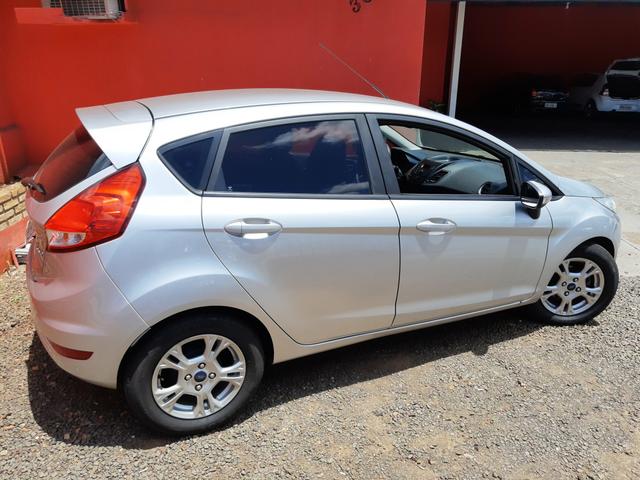 New Fiesta Hatch 1.5 SE * 2014 - Foto 14