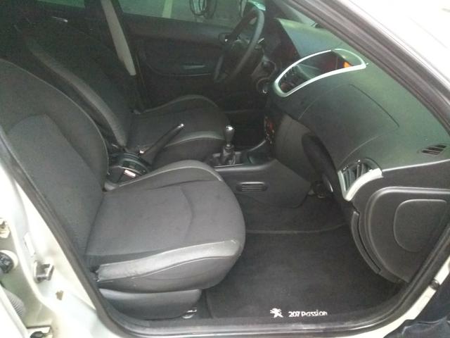Peugeot 207 passion 1.6 - Foto 12
