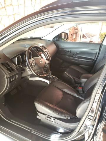Vendo Carro ASX 4x4 com teto - Foto 12
