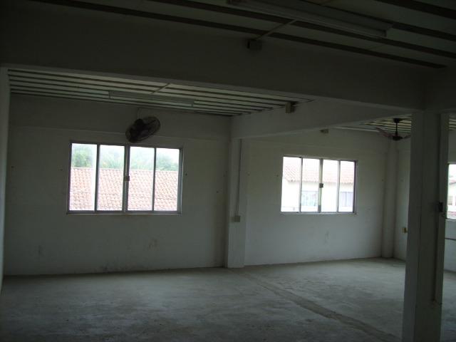Ótimo Prédio Para : Escola/Cursos - Escritórios - Clinica - Almoxarifado - Etc. - Foto 13