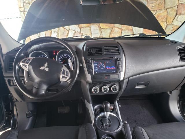 Vendo Carro ASX 4x4 com teto - Foto 5