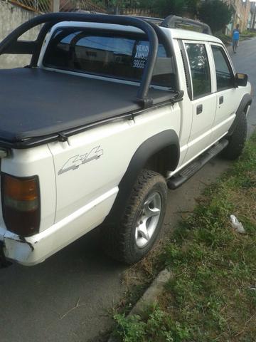 L 200 - Foto 2