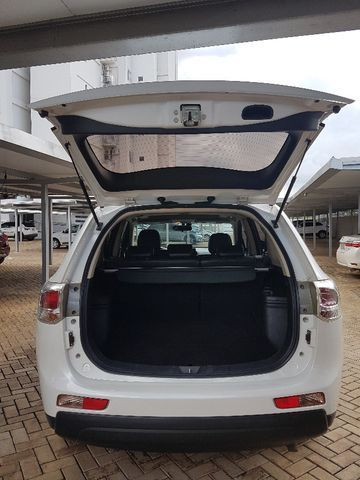 Mitsubishi Outlander 2014 - Branco Perolizado - Foto 9