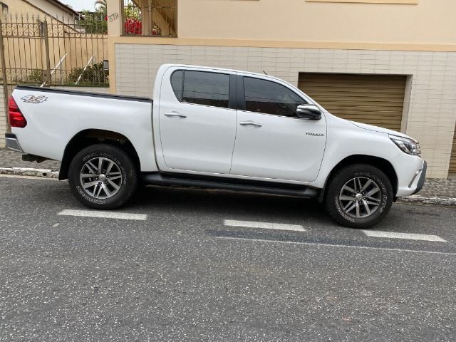 Hilux SRX 2017/2017 Branca Impecável - Foto 2