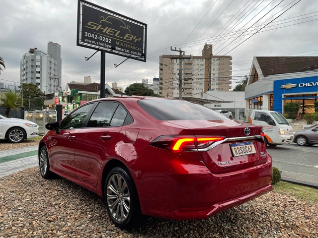 TOYOTA COROLLA ALTIS HÍBRIDO