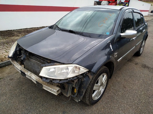 Sucata Renalt Megane 2.0 Sedan 2008