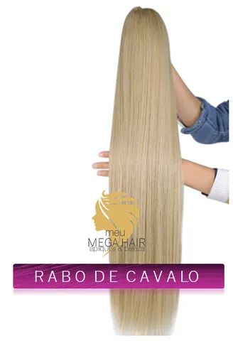 Cabelo rabo cavalo loiro com piranha