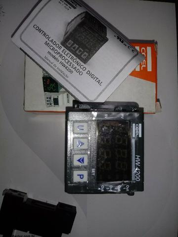 Controlador De Temperaratura Termostato Coel Hw4200/r-4qcs - Novo Na Caixa