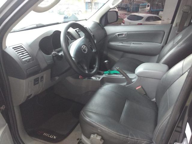 Hilux CD srv 4X4 AUT - Foto 5