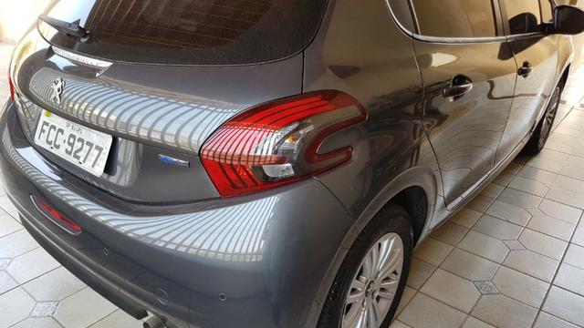 Peugeot 208 1.2 Allure 2018 - Foto 6
