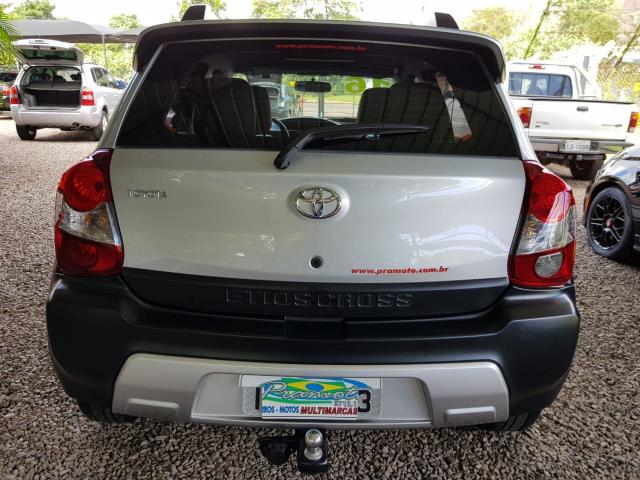 TOYOTA ETIOS CROSS 2015/2016 1.5 16V FLEX 4P MANUAL - Foto 6