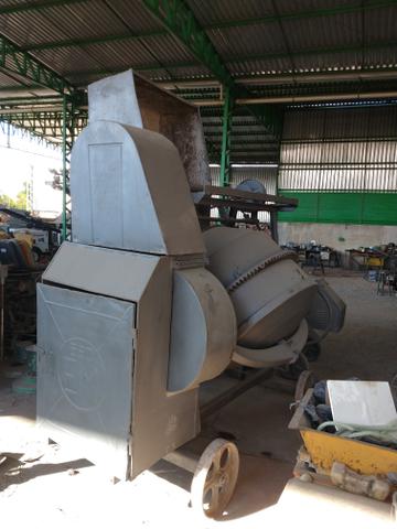 Betoneira Menegotti 580l - Foto 2