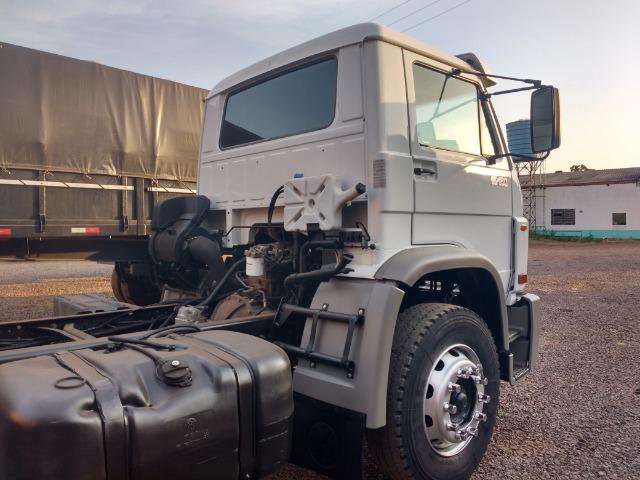 VW 15180 2005 Toco Reduzido Mwm 6 cil unico dono - Foto 6