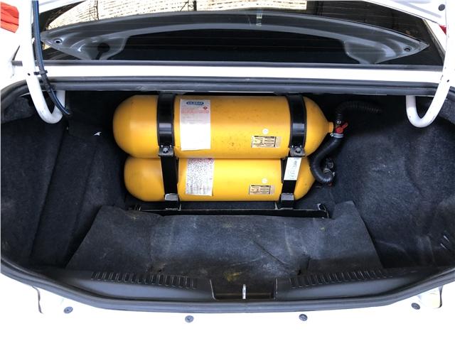 Fiat Grand siena 1.4 Tetrafuel 2015 GNV Muito novo! - Foto 5
