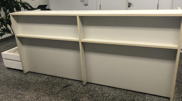 Balcão de Recepção / Atendimento / Mesa