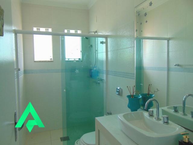 Lindíssima casa com piscina, no Bairro da Velha!! - Foto 13