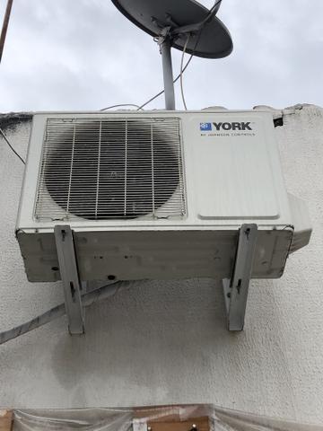 Ar condicionado YORK 18mil btus - Foto 2
