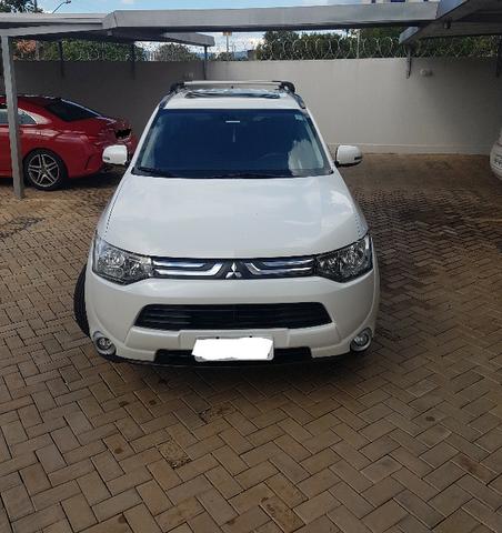 Mitsubishi Outlander 2014 - Branco Perolizado - Foto 4