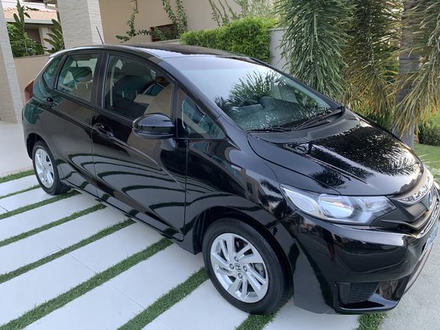 FIT LX 1.5 Automático 2017 * Apenas 25 Mil Rodados e Única Dona * - Foto 3