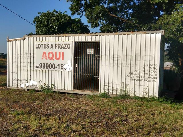 Vendo container completo, com banheiro