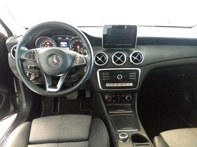 MERCEDES-BENZ GLA 200 1.6 CGI FLEX 2018 - Foto 4