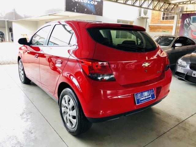 GM - CHEVROLET ONIX HATCH LT 1.4 8V FLEXPOWER 5P MEC. - Foto 6