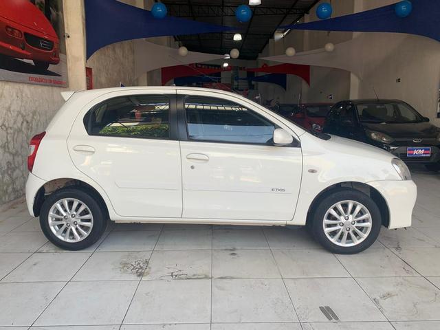 Etios xls 1.5 2013 na km automóveis - Foto 6