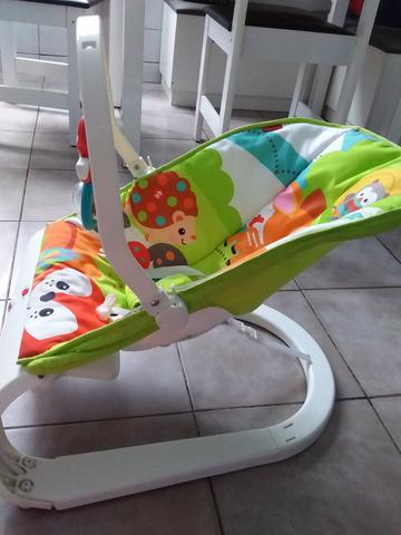 Cadeirinha de descanso Fisher Price - Foto 2