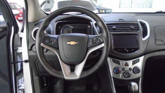 CHEVROLET TRACKER 1.8 MPFI LTZ 4X2 16V FLEX 4P AUT 2015 - Foto 5