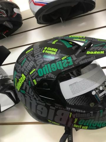 Capacete bieffe na caixa. divido ate 4x no cartão - Foto 2