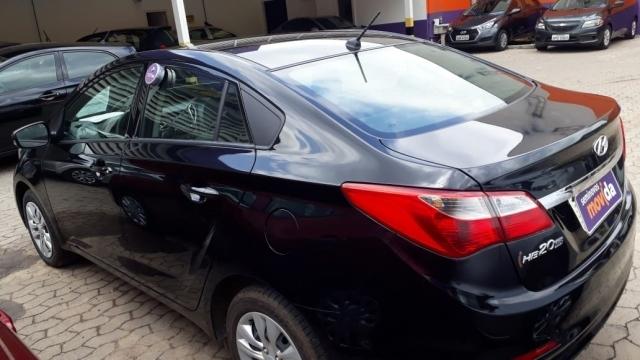 HYUNDAI HB20S 1.6 COMFORT PLUS 16V 2017 - Foto 5