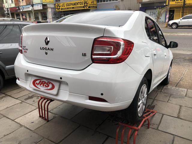 RENAULT LOGAN EXPRESSION 1.6 2017 (flex) (manual) - Foto 4