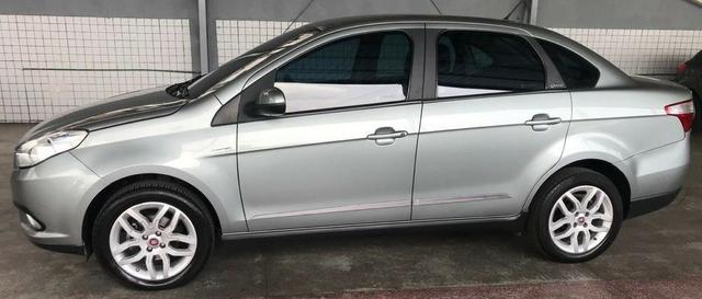 Grand Siena Essence Dual. 1.6 Flex 16V - Foto 7
