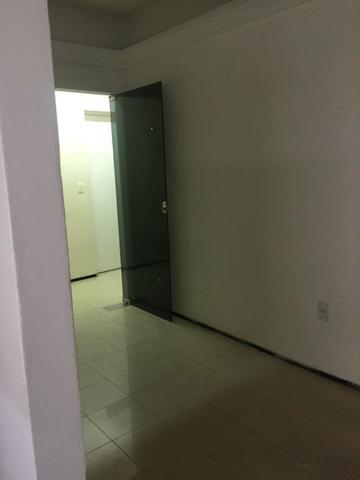 Salas comerciais em excelente localização - Foto 4
