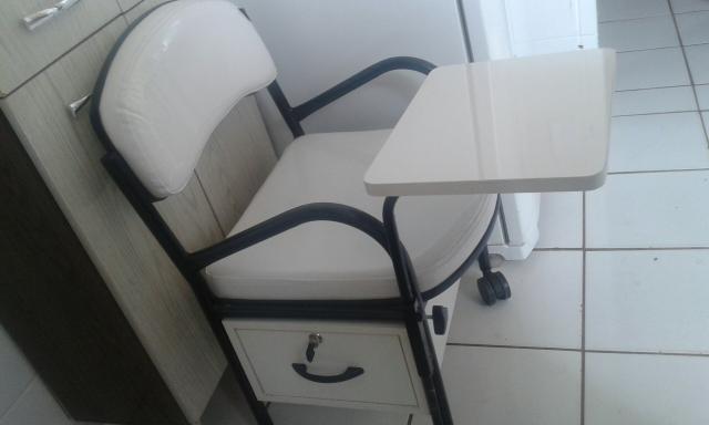 Cadeira para manicure