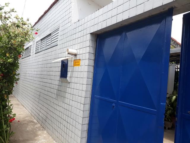 Casa em pau amarelo