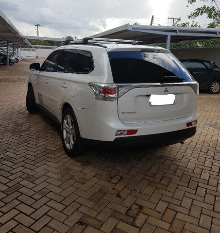 Mitsubishi Outlander 2014 - Branco Perolizado - Foto 7