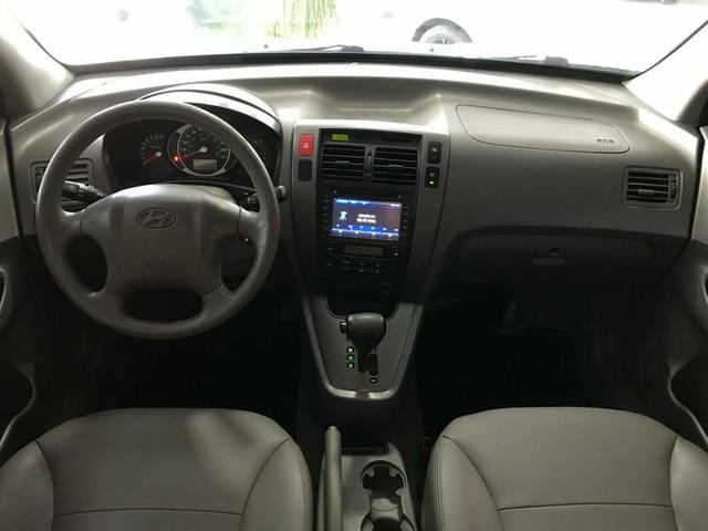 Tucson 2.0 Mpfi Gls 16 143Cv 2wd Flex automático - Foto 8