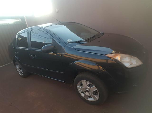 Ford fiesta sedan 1.0 completo