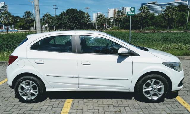 Onix LT 2013, 1.0 completo, novíssimo, tudo pago 2020! - Foto 7